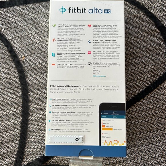 Fitbit Alta HR - Picture 9 of 13
